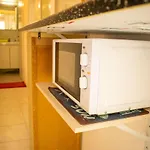 City Center/Navarinou Classical Style Apt-King Bed