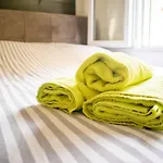 City Center/Navarinou Classical Style Apt-King Bed
